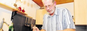 Hauptgericht mit dem Hammer zubereiten